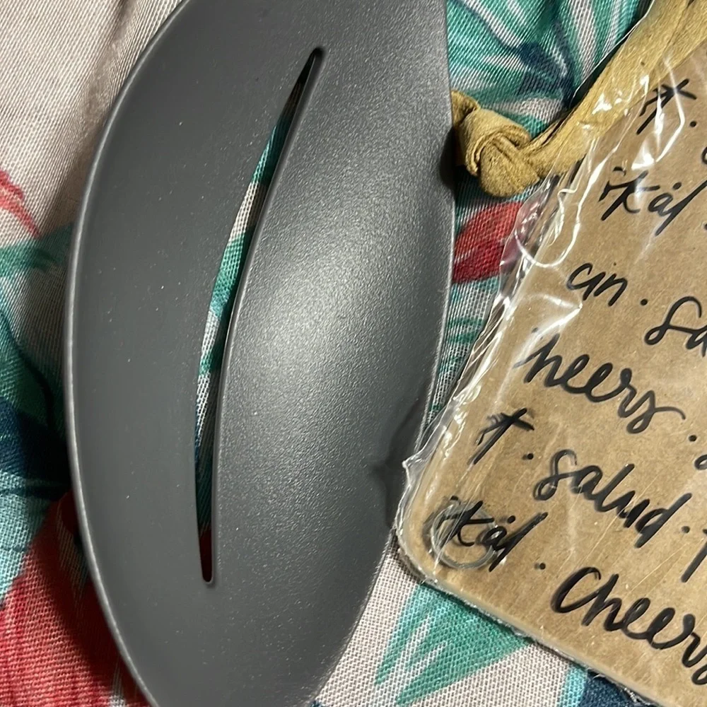 New Slotted Spoon and Cheeseboard set